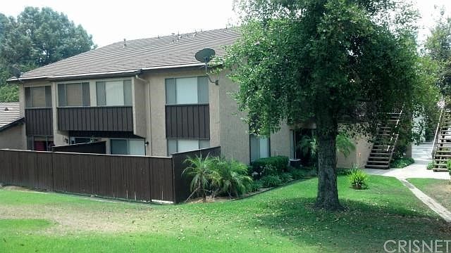 1st image of 2122 Hawthorne Ct