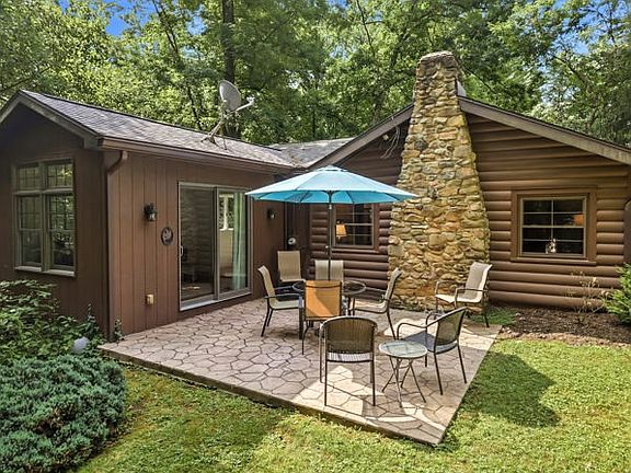 2nd image of 61 High Oak Farm Ln