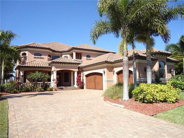 1st image of 848 W Cape Estates Cir