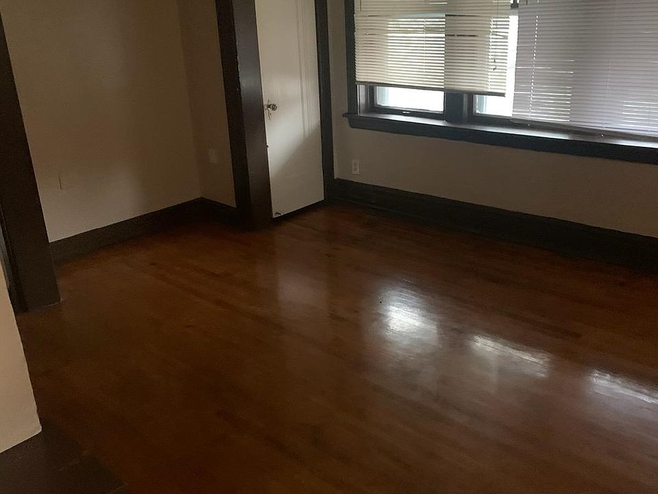 2nd image of 5082 Queens Ave Floor 2