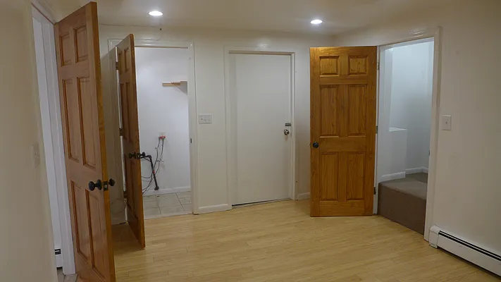 Rented by Garfield Realty  | media 10