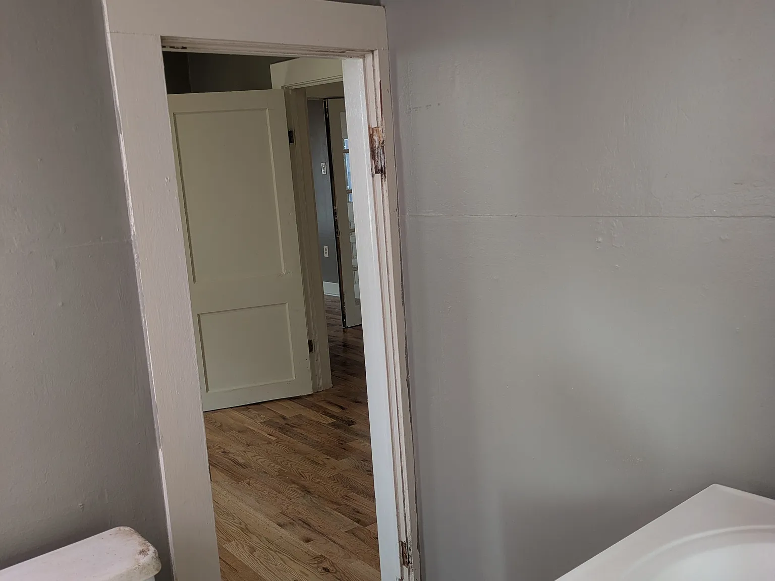 3 bed, 924 sqft, $950 — Photo 3