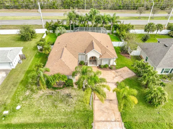 18 E Diamond Dr, Palm Coast, FL 32164