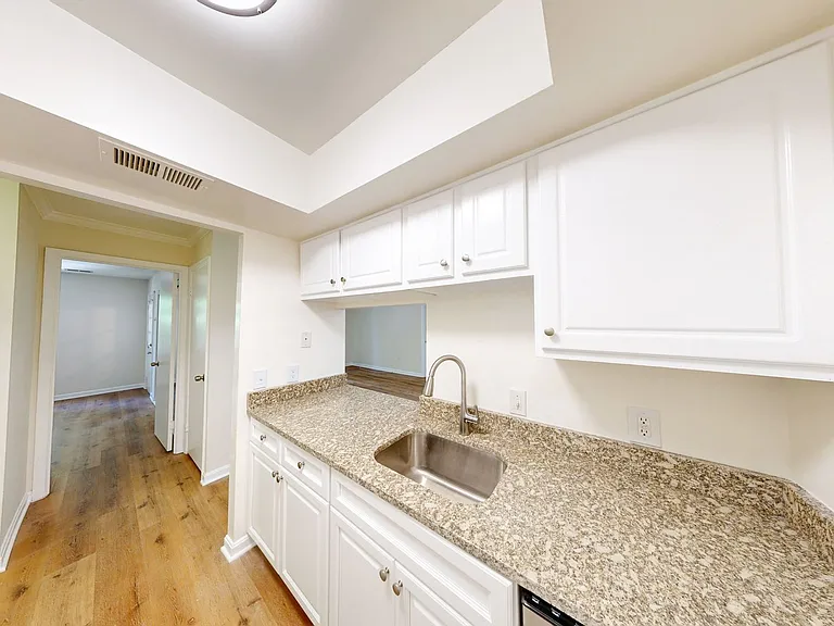 18318 Streamside Dr #202 — Photo 7