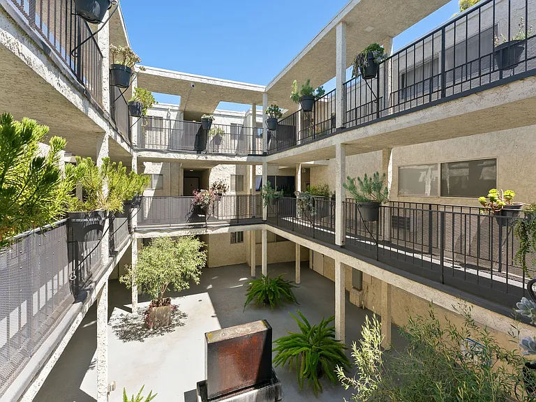 9061 Keith Ave #208 — Photo 16