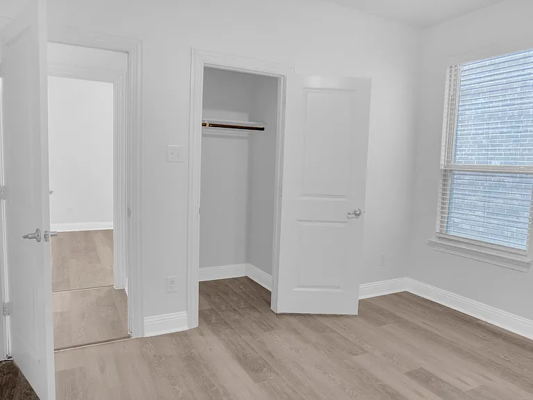 1520 Summit View Ln — Photo 18