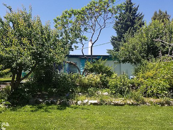 2nd image of 1030 Elmore Ave