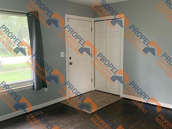 2nd image of 1774 Heatherridge St