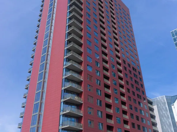 105 Christina Landing Dr APT 402, Wilmington, DE 19801