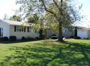 6130 W Benedict Rd, Harrisburg, MO 65256