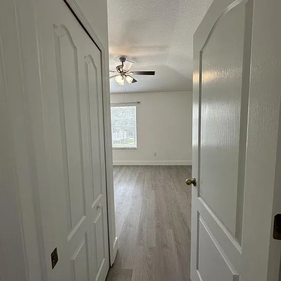 15752 Fishhawk Falls Dr — Photo 15