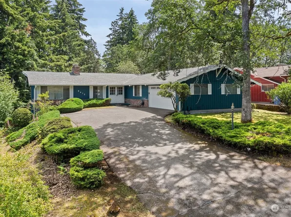 8413 Woodlawn Avenue SW, Lakewood, WA 98499