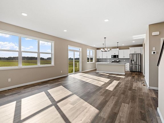 4th image of 2560 Buffalo Ridge Dr