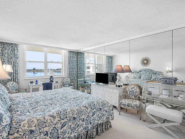 2600 N Flagler Dr #Penthouse 4 — Photo 12