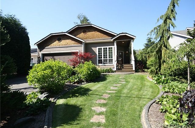 1st image of 909 E Orchard Dr