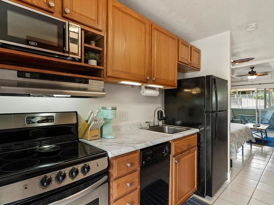 1st image of 715 S Kihei Rd #D135