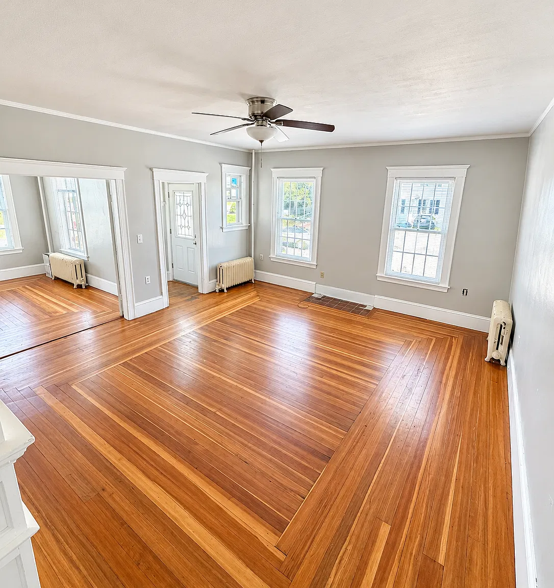 3 bed, 1600 sqft, $2,100 — Photo 2