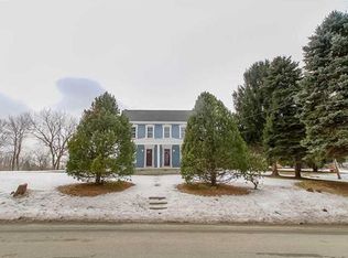 465 Ridgewood Dr, Fredericktown, PA 15333