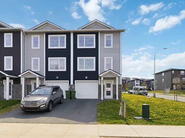 88 Flatrock Cres, Halifax, NS B3T 0N3