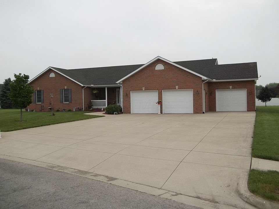 1st image of 680 Burdick Dr