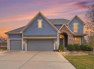 21180 W 107th Ter, Olathe, KS 66061