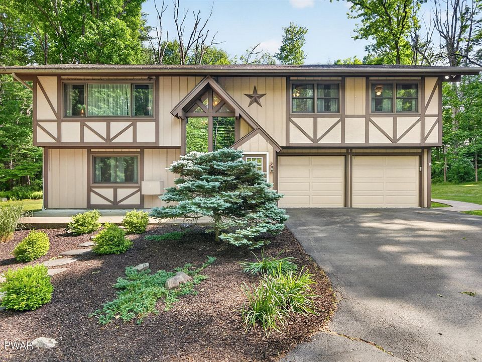 1st image of 118 Pond Dr