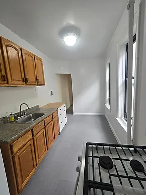 Kitchen, photo 1