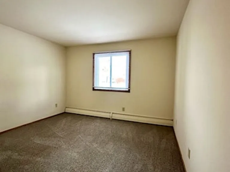 5000 Graceland Blvd — Photo 28