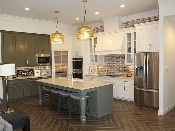 4th image of 6206 Katie Ln
