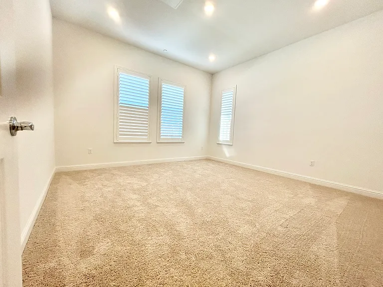 18562 Back Bay Dr — Photo 19