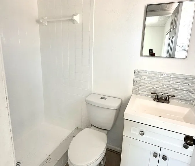 8447 Paxton Dr — Photo 30