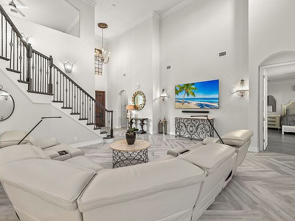 5th image of 5015 Sands Blvd