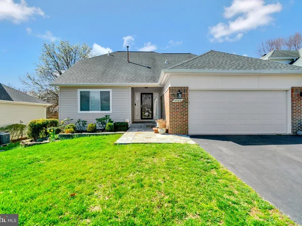 4568 Shetland Green Rd, Alexandria, VA 22312