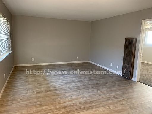 2nd image of 2103 Town And Country Ln APT 2