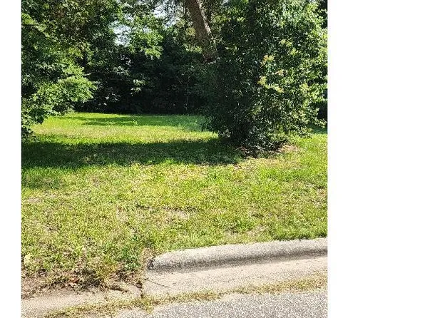 1116 E 1st Street, Lumberton, NC 28358
