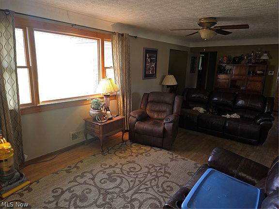 4th image of 3448 Akins Rd