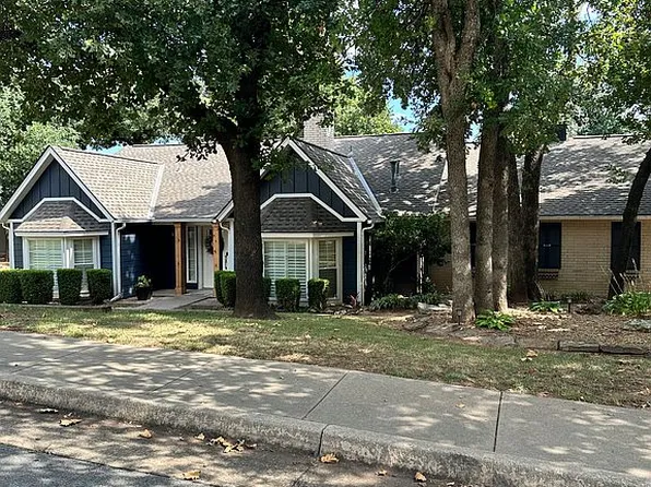 712 Knights Bridge Rd, Edmond, OK 73034