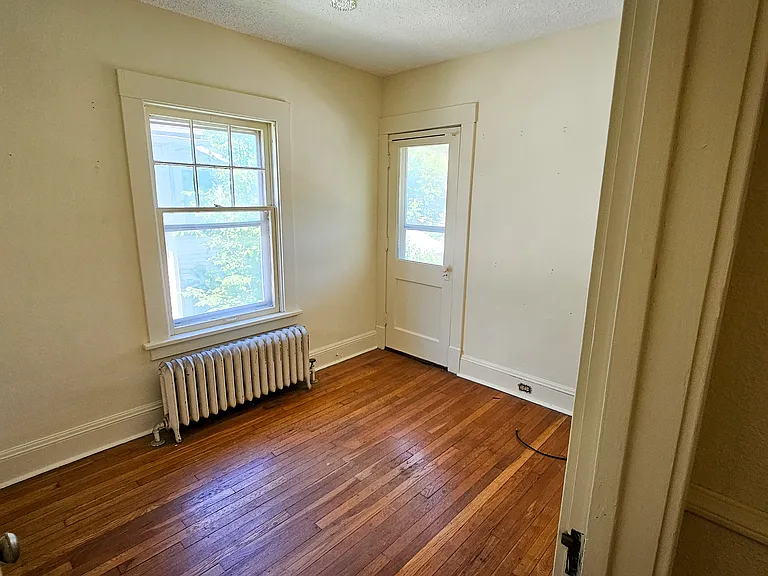 2669 Hampshire Rd — Photo 8