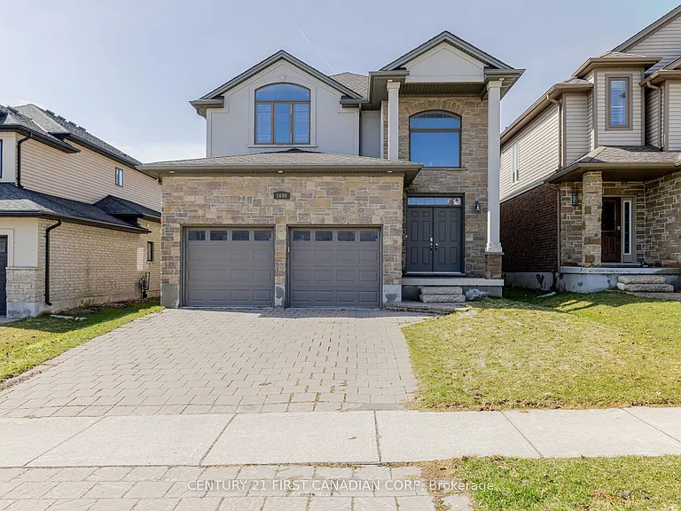1690 Beaverbrook Ave — Photo 1