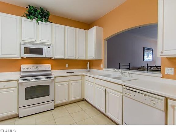 5th image of 14378 Manchester Dr