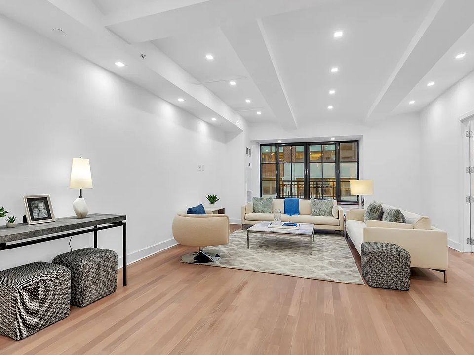 1st image of 43 W 64th St #3B