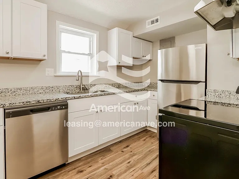 776937_006_kitchen_6.jpg