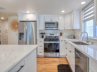 5008 Seashore Dr #A, Newport Beach, CA 92663