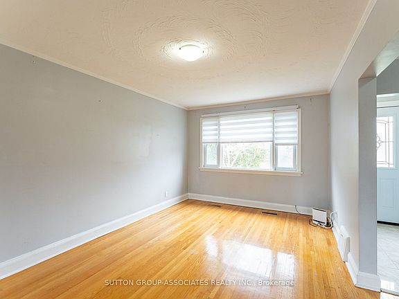 5th image of 21 Deevale Rd