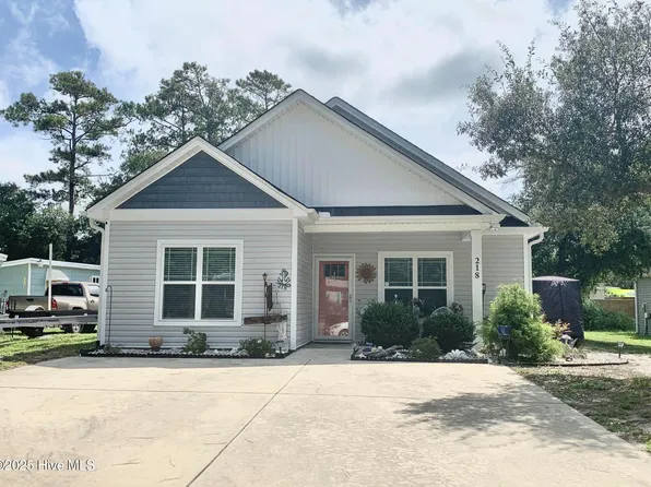 218 NE 67th Street, Oak Island, NC 28465