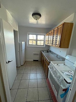 1st image of 10-72 Hartman Ln #A