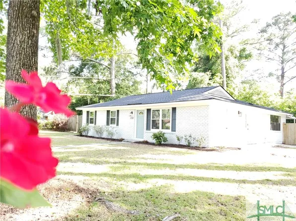1724 Kings Way, Savannah, GA 31406