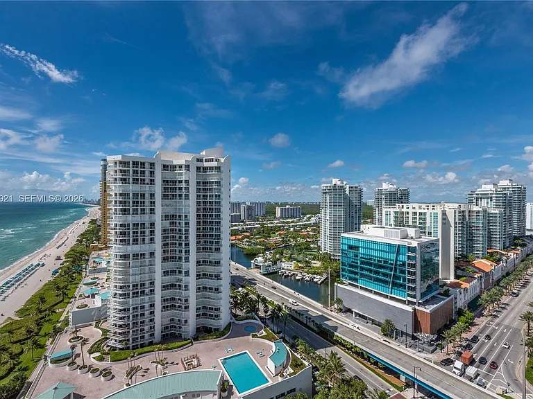16699 Collins Ave #2501 — Photo 21