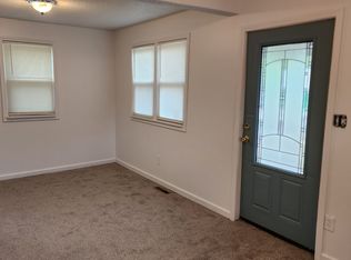 158 Seward St, Pontiac, MI 48342