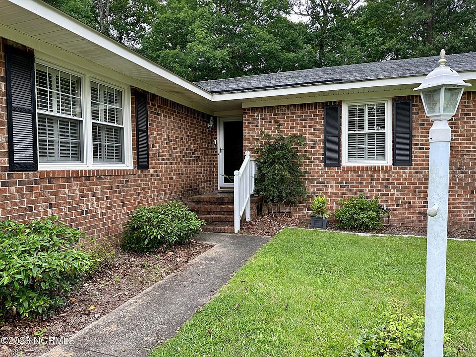 1304 Tennyson Lane, Windsor, NC 27983 Zillow